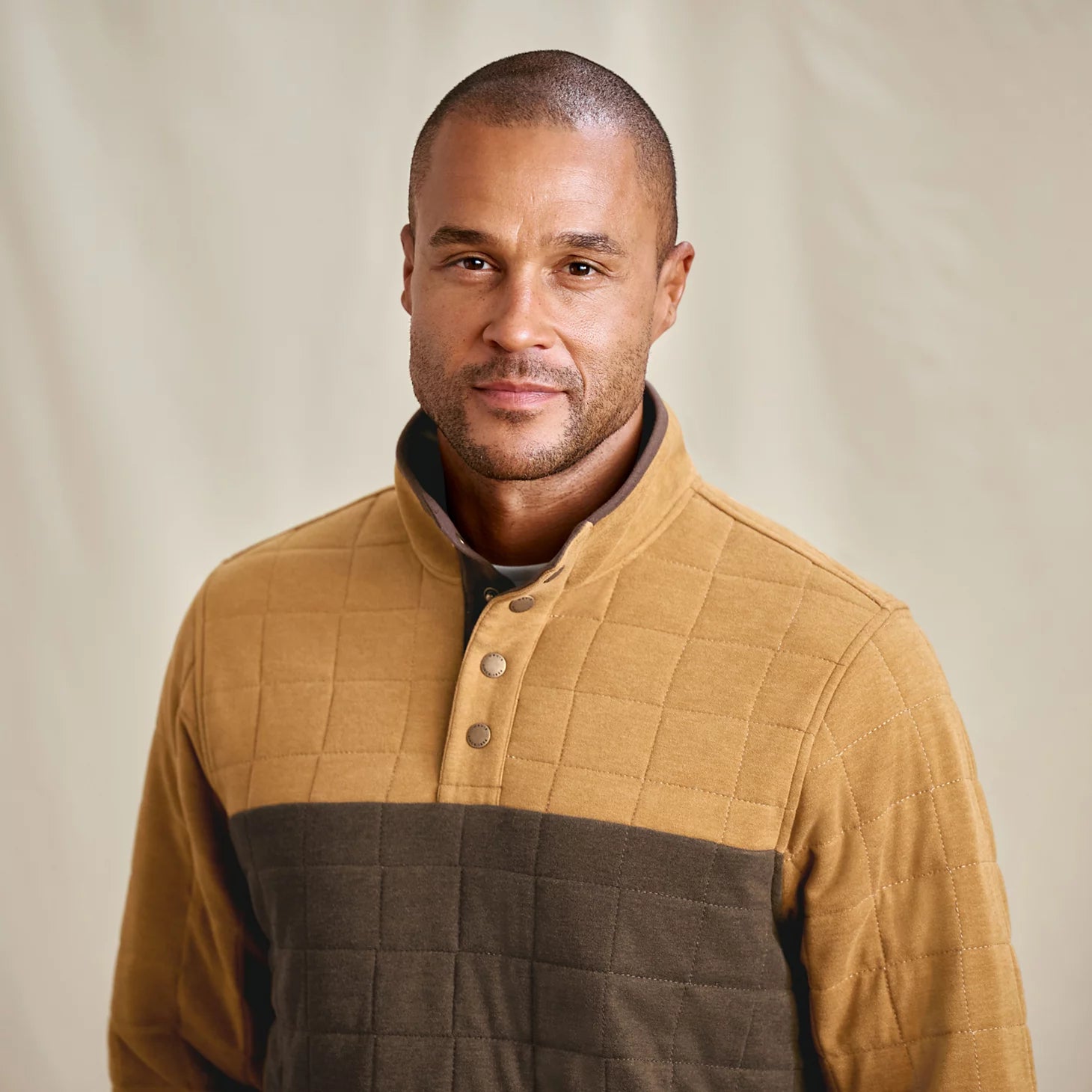 Orvis Men's Battenkill Colorblock Quilted 1/4-Snap Sweatshirt