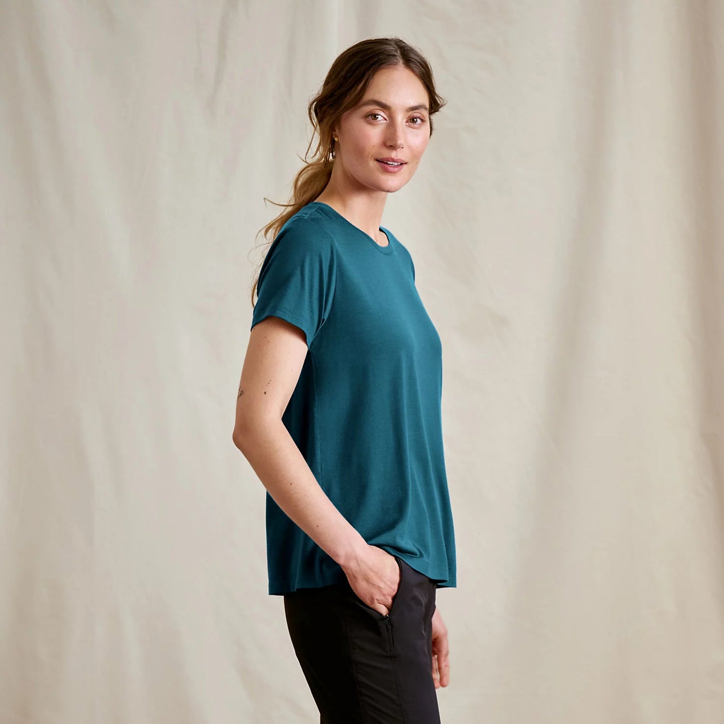Orvis Women's Outbound Merino Short-Sleeve Tee