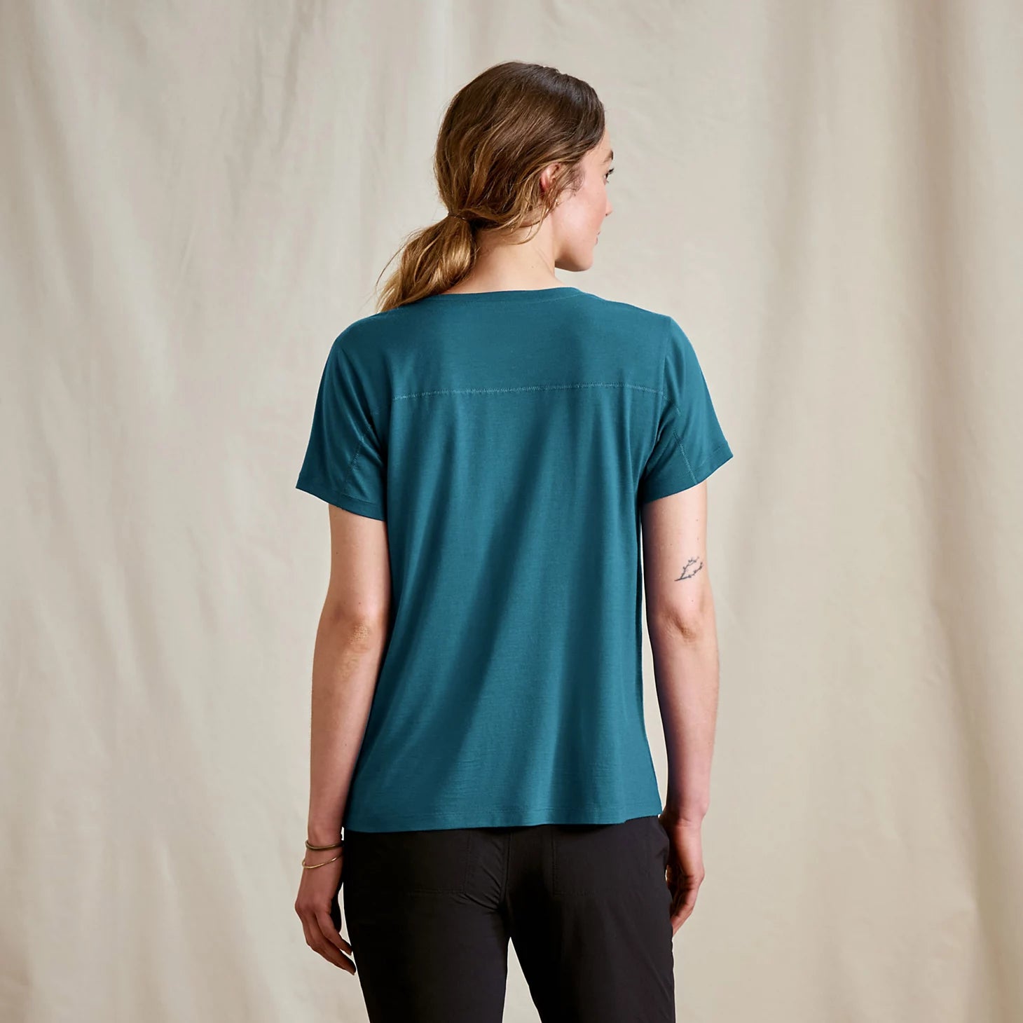 Orvis Women's Outbound Merino Short-Sleeve Tee