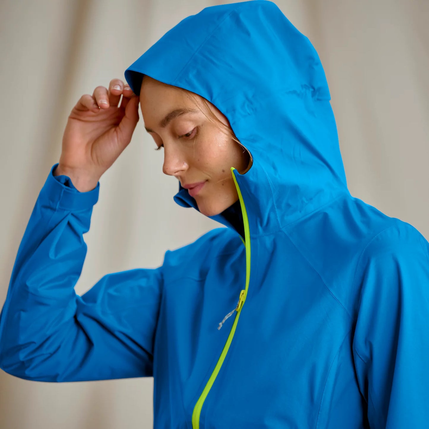 Orvis Women's Ultralight Storm 2.5L Jacket
