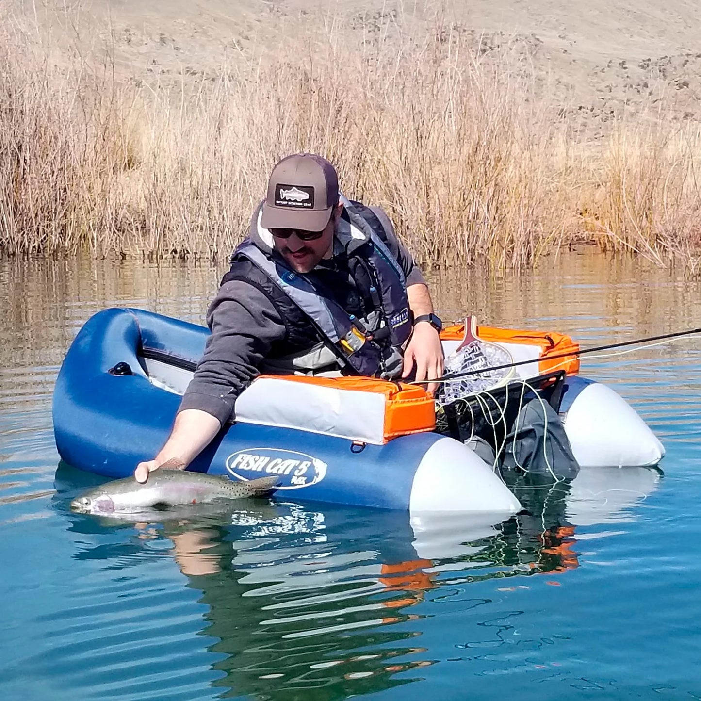 Orvis Outcast Fish Cat 5 Max Float Tube