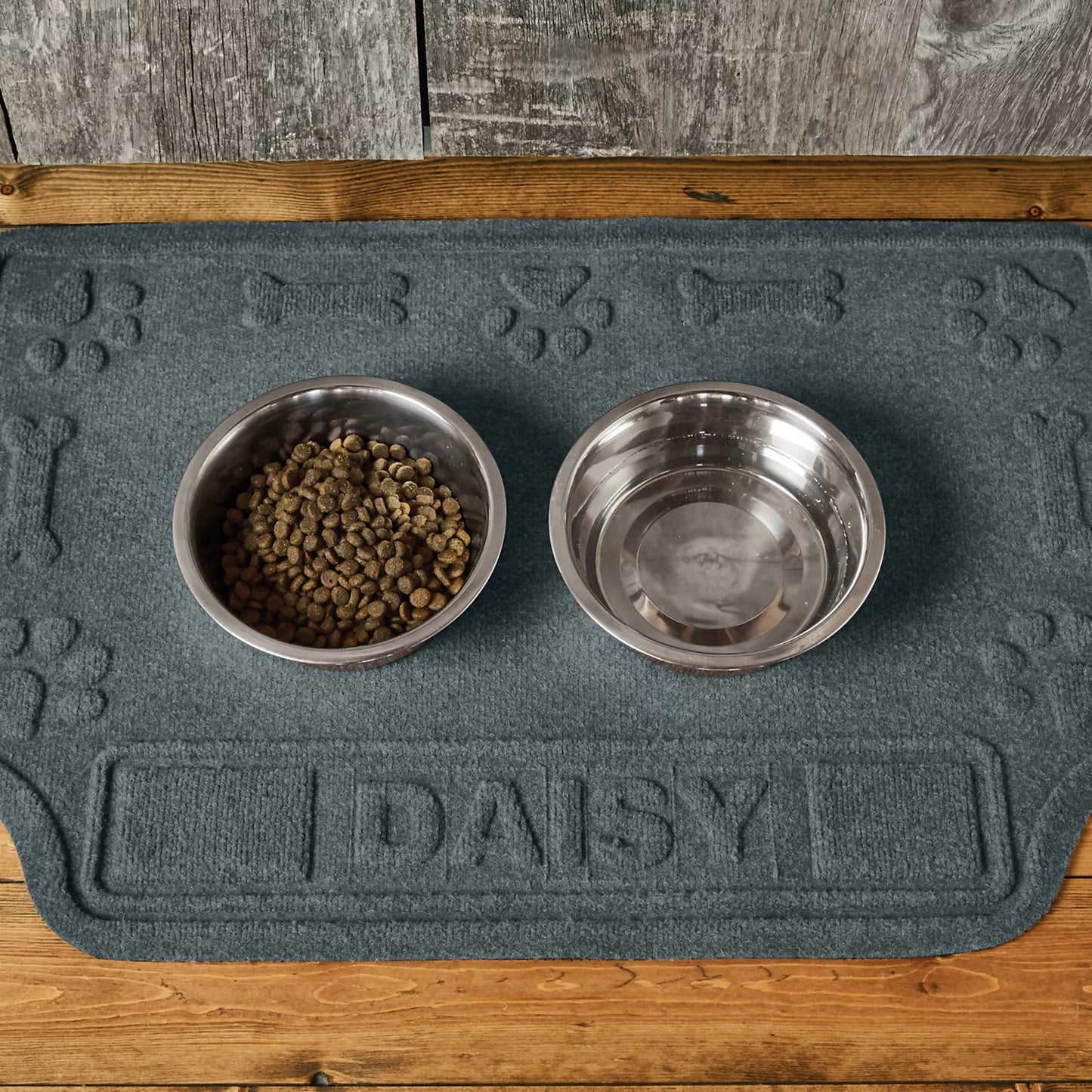 Orvis Recycled WaterHog® Paws & Bones Placemat